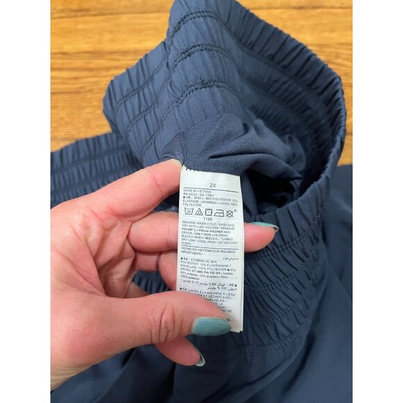 Old Navy Active High-rise Quick Dry Athletic Shorts Women's Plus Size 2X Gray - Picture 3 of 4